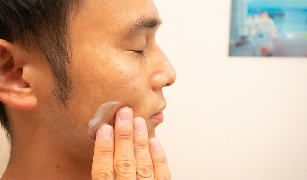 更衣室でシャワータイム